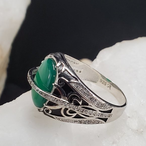 Men's Unique Jewelry Natural Green Chalcedony Sterling Silver 925 Ring - Picture 4 of 8